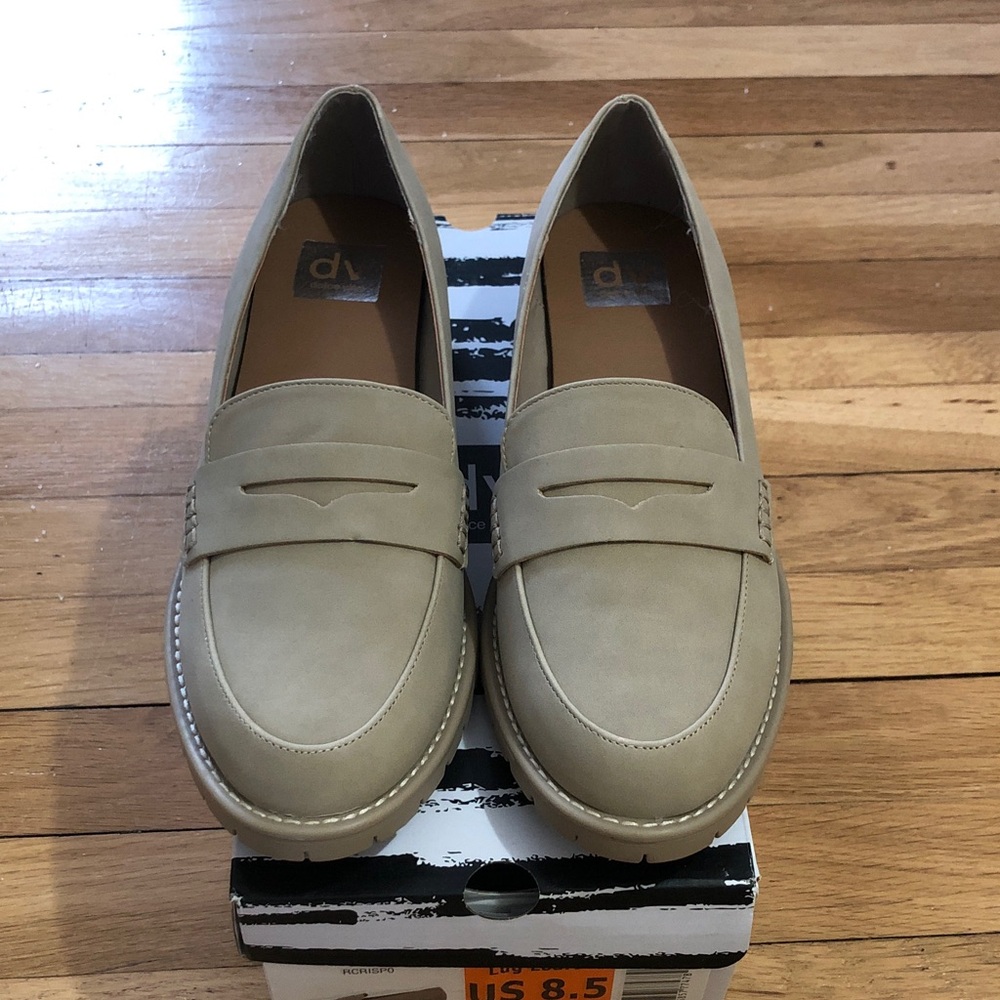 ✨NWB DOLCE VITA Crisp Loafer size 8.5